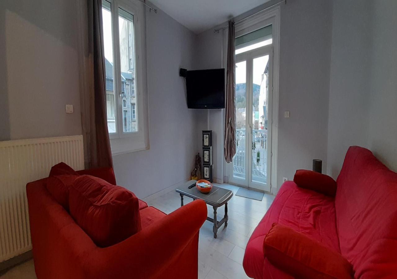 Meuble 2 Chambres Wifi Balcon 52M2 Centre La Bourboule Εξωτερικό φωτογραφία